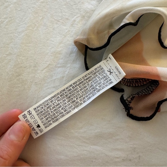 Forever 21 Marilyn Monroe Sheer Graphic Tee | size M | brand new - Picture 10 of 10